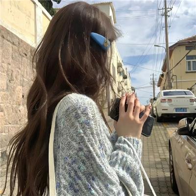 爱在初春惊变时